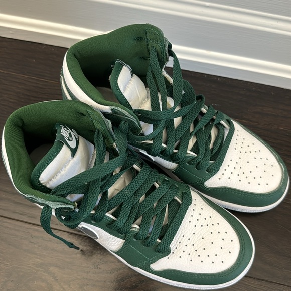 Nike Air Jordan’s!! 10/10 condition only worn a few times. - Picture 3 of 7